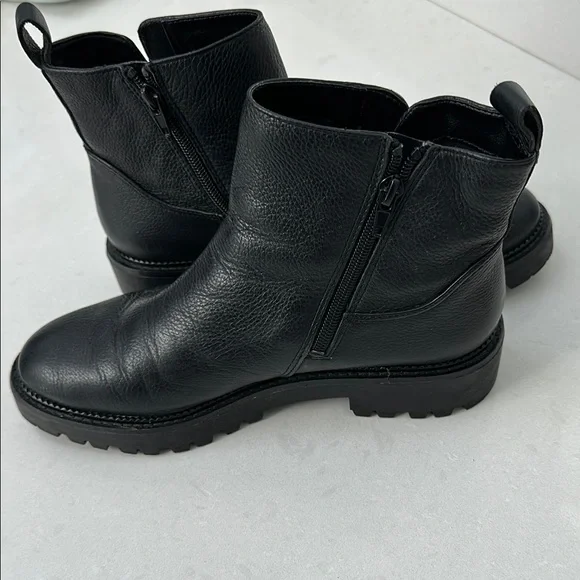 Black Leather Chelsea Ankle Boots - Water Resistant - 9 - Picture 3 of 4